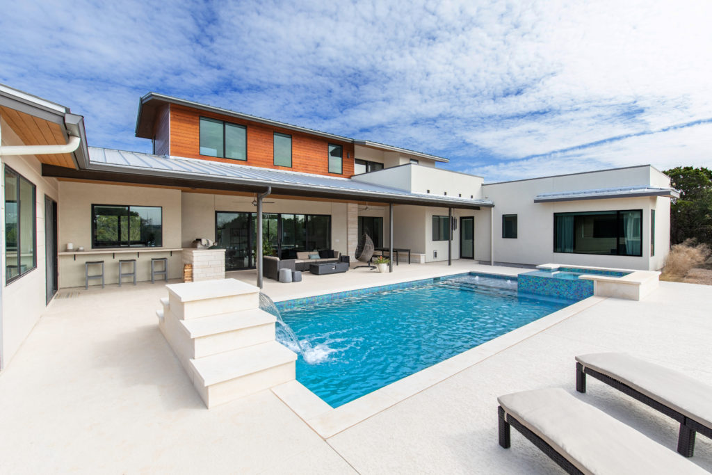 we build pools